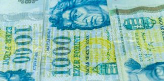 MNB: október végéig lehet fizetni a régi ezresekkel