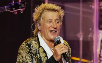 Rod Stewart utolsó turnéján Budapestre is eljön