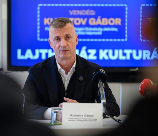 Kubatov Gábor: semmilyen lépést nem fogunk tenni Kálnoki-Kis Zsomborral szembenKubatov Gábor: semmilyen lépést nem fogunk tenni Kálnoki-Kis Zsomborral szemben